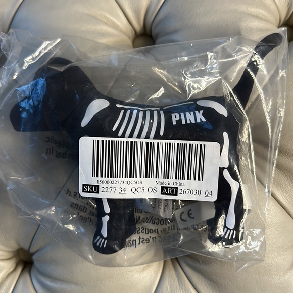 🐶NWT Pink by Victoria’s Secret Mini Skeleton Black & White Dog 🐶 - Picture 2 of 9